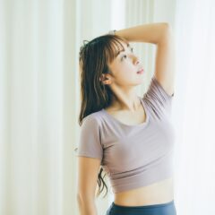 垂れた胸を戻すことは可能？原因と対処法をわかりやすく解説